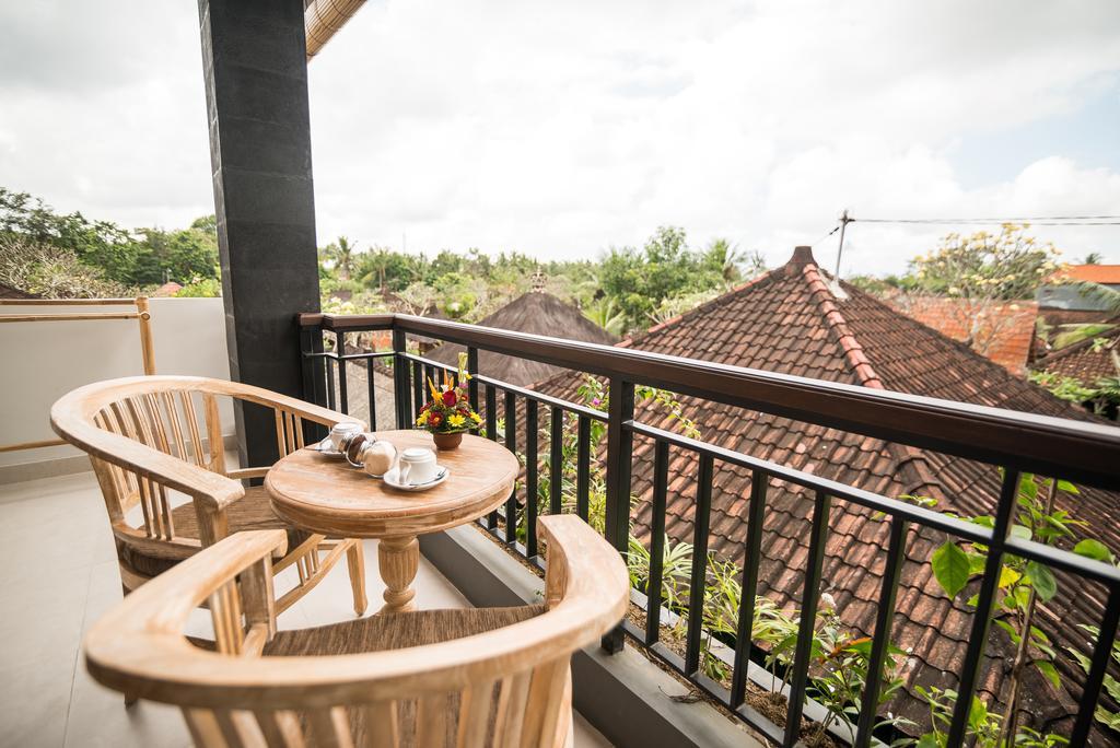 Pecatu Ubud Guest House Exterior photo